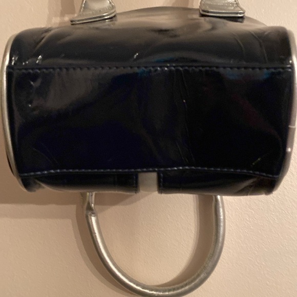 Faux Leather Navy Blue Camera Case Bag w Silver Crossbody Straps Handles & Trim - Picture 7 of 8